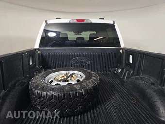 2023 Ford F-150 XLT Crew Cab Medium Bed - miniatura 16
