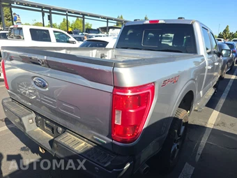2023 Ford F-150 XLT Crew Cab Medium Bed - miniatura 4