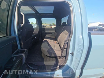 2023 Ford F-150 XLT Crew Cab Medium Bed - miniatura 13