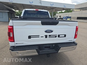 2023 Ford F-150 XLT Crew Cab Medium Bed - miniatura 5