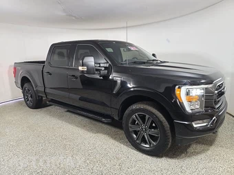 2023 Ford F-150 XLT Crew Cab Medium Bed - miniatura 3