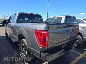 2023 Ford F-150 XLT Crew Cab Medium Bed - miniatura 2