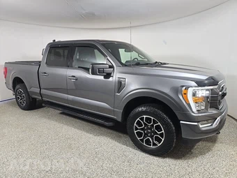 2023 Ford F-150 XLT Crew Cab Medium Bed - miniatura 3