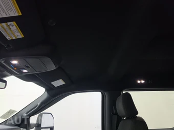 2023 Ford F-150 XLT Crew Cab Medium Bed - miniatura 17