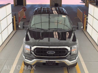 2023 Ford F-150 XLT Crew Cab Medium Bed - miniatura 2
