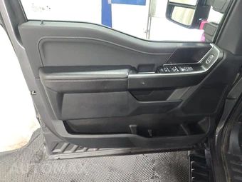 2023 Ford F-150 XLT Crew Cab Medium Bed - miniatura 9