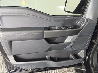 2023 Ford F-150 XLT Crew Cab Medium Bed - miniatura 9