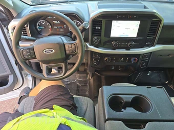 2023 Ford F-150 XLT Crew Cab Medium Bed - miniatura 10
