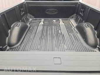 2023 Ford F-150 XLT Crew Cab Medium Bed - miniatura 16
