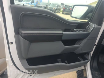 2023 Ford F-150 XLT Crew Cab Medium Bed - miniatura 9