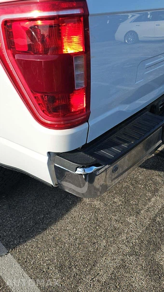 2023 Ford F-150 XLT Crew Cab Medium Bed - miniatura 30
