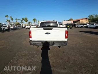 2023 Ford F-150 XLT Crew Cab Medium Bed - miniatura 4