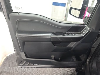 2023 Ford F-150 XLT Crew Cab Medium Bed - miniatura 9