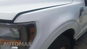 2023 Ford F-150 XLT Crew Cab Medium Bed - miniatura 21