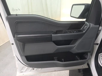 2023 Ford F-150 XLT Crew Cab Medium Bed - miniatura 9