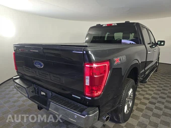 2023 Ford F-150 XLT Crew Cab Medium Bed - miniatura 4