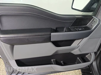 2023 Ford F-150 XLT Crew Cab Medium Bed - miniatura 9