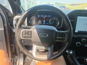 2023 Ford F-150 XLT Crew Cab Medium Bed - miniatura 10