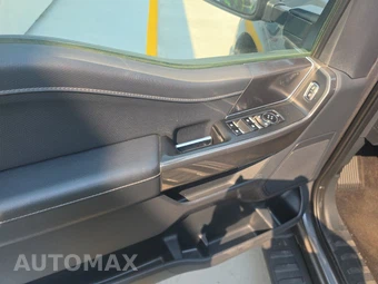 2023 Ford F-150 XLT Crew Cab Medium Bed - miniatura 9