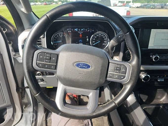 2023 Ford F-150 XLT Crew Cab Medium Bed - miniatura 10