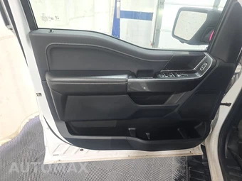 2023 Ford F-150 XLT Crew Cab Medium Bed - miniatura 9