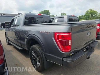 2023 Ford F-150 XLT Crew Cab Medium Bed - miniatura 2