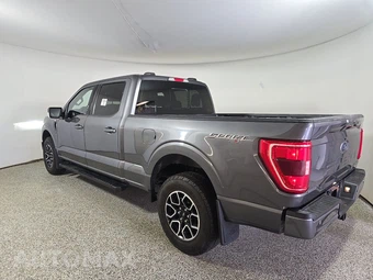 2023 Ford F-150 XLT Crew Cab Medium Bed - miniatura 6