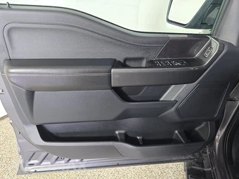 2023 Ford F-150 XLT Crew Cab Medium Bed - miniatura 9