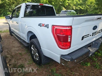 2023 Ford F-150 XLT Crew Cab Medium Bed - miniatura 2