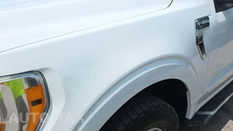2023 Ford F-150 XLT Crew Cab Medium Bed - miniatura 21