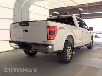 2023 Ford F-150 XLT Crew Cab Medium Bed - miniatura 4