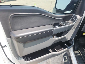 2023 Ford F-150 XLT Crew Cab Medium Bed - miniatura 9