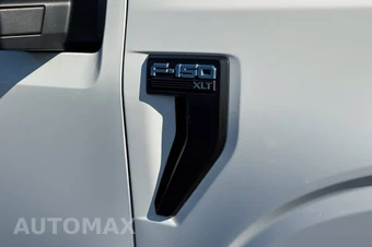 2023 Ford F-150 XLT Crew Cab Medium Bed - miniatura 10