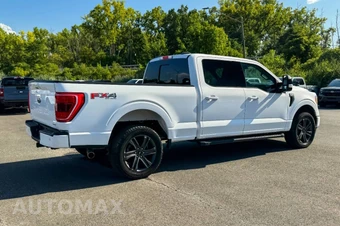 2023 Ford F-150 XLT Crew Cab Medium Bed - miniatura 3