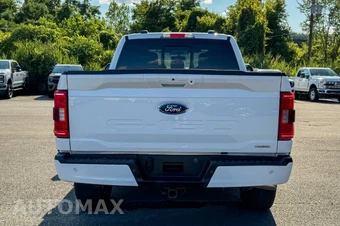 2023 Ford F-150 XLT Crew Cab Medium Bed - miniatura 4