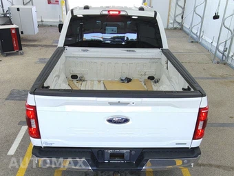 2023 Ford F-150 XLT Crew Cab Medium Bed - miniatura 5