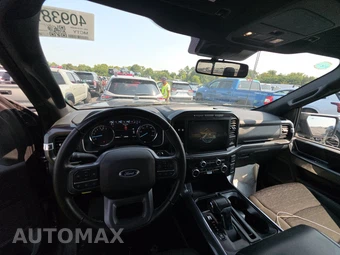 2023 Ford F-150 XLT Crew Cab Medium Bed - miniatura 11