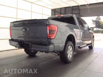 2023 Ford F-150 XLT Crew Cab Medium Bed - miniatura 4
