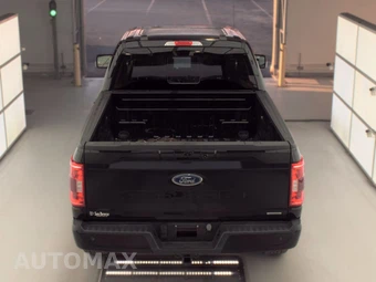 2023 Ford F-150 XLT Crew Cab Medium Bed - miniatura 32