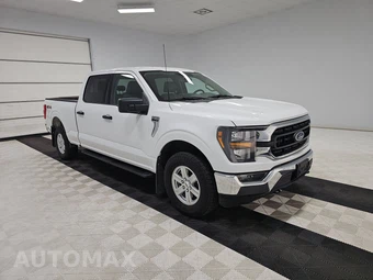2023 Ford F-150 XLT Crew Cab Medium Bed - miniatura 3