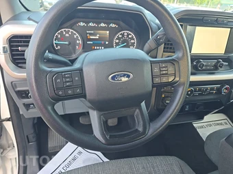 2023 Ford F-150 XLT Crew Cab Medium Bed - miniatura 10