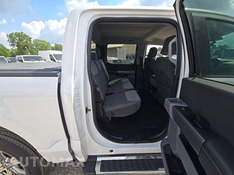 2023 Ford F-150 XLT Crew Cab Short Bed - miniatura 13
