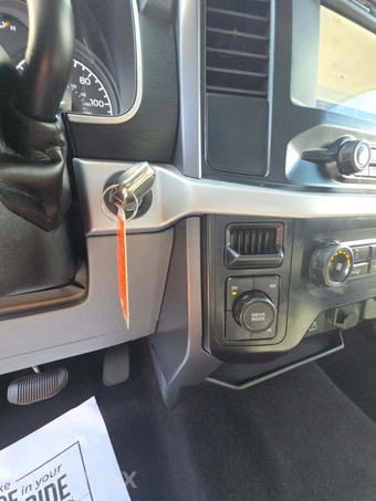 2023 Ford F-150 XLT Crew Cab Short Bed - miniatura 8