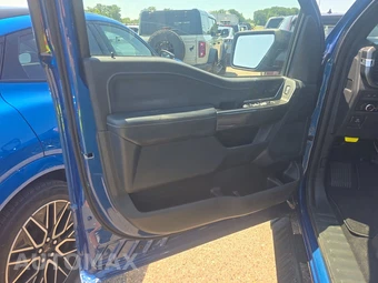 2023 Ford F-150 XLT Crew Cab Short Bed - miniatura 9