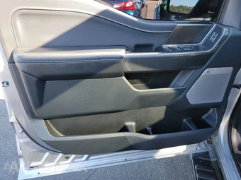 2023 Ford F-150 XLT Crew Cab Short Bed - miniatura 37