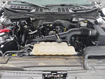 2023 Ford F-150 XLT Crew Cab Short Bed - miniatura 15