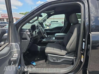 2023 Ford F-150 XLT Crew Cab Short Bed - miniatura 3