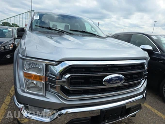 2023 Ford F-150 XLT Crew Cab Short Bed - miniatura 2