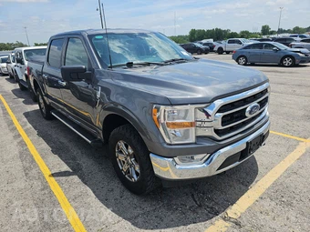 2023 Ford F-150 XLT Crew Cab Short Bed - miniatura 3