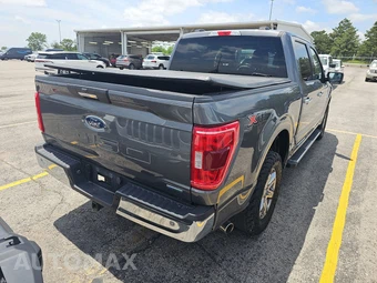 2023 Ford F-150 XLT Crew Cab Short Bed - miniatura 4